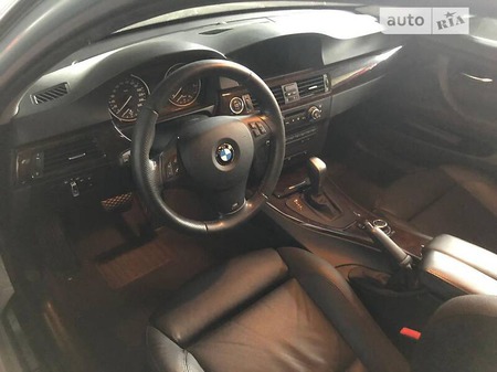 BMW 325 2009  випуску Тернопіль з двигуном 3 л дизель седан автомат за 15550 долл. 