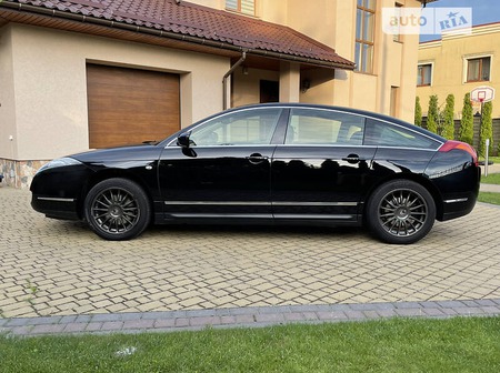 Citroen C6 2012  випуску Рівне з двигуном 3 л дизель седан автомат за 11500 долл. 