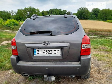 Hyundai Tucson 2008  випуску Одеса з двигуном 2 л дизель позашляховик механіка за 8300 долл. 