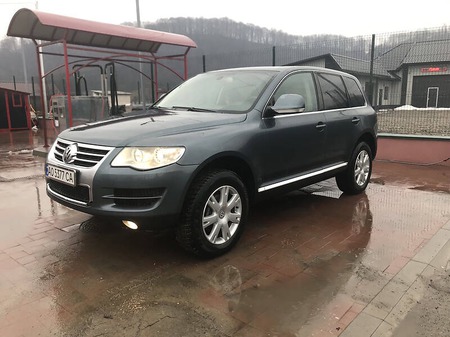 Volkswagen Touareg 2007  випуску Ужгород з двигуном 3 л дизель позашляховик автомат за 10000 долл. 