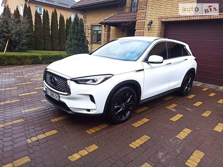 Infiniti QX50 2019  випуску Київ з двигуном 2 л бензин позашляховик автомат за 25600 долл. 