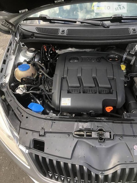 Skoda Fabia 2011  випуску Київ з двигуном 1.2 л дизель універсал механіка за 4250 долл. 