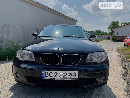 BMW 120 2005  випуску Львів з двигуном 2 л дизель хэтчбек механіка за 6277 долл. 