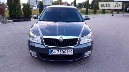 Skoda Octavia 2009  випуску Луцьк з двигуном 2 л дизель седан автомат за 8750 долл. 