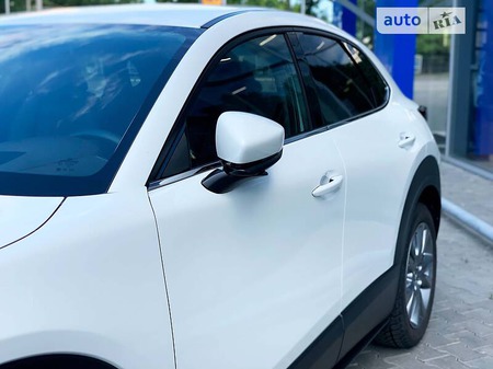 Mazda CX-30 2020  випуску Одеса з двигуном 2 л бензин хэтчбек автомат за 23500 долл. 