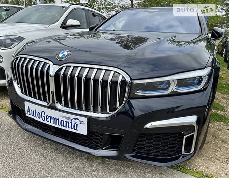 BMW 730 2022  випуску Київ з двигуном 3 л дизель седан автомат за 99800 долл. 