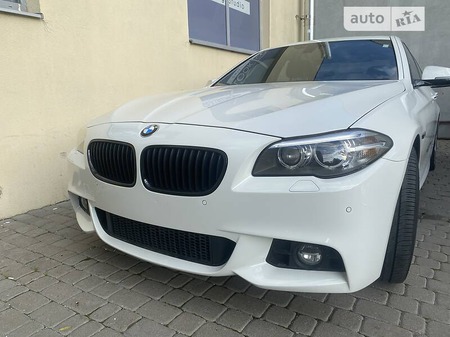 BMW 535 2014  випуску Івано-Франківськ з двигуном 3 л дизель седан автомат за 20800 долл. 