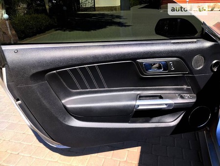 Ford Mustang 2015  випуску Миколаїв з двигуном 2.3 л бензин купе автомат за 20000 долл. 