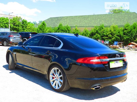 Jaguar XF 2013  випуску Кропивницький з двигуном 3 л бензин седан автомат за 14600 долл. 