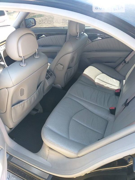 Mercedes-Benz E 320 2003  випуску Одеса з двигуном 3.2 л  седан автомат за 7500 долл. 