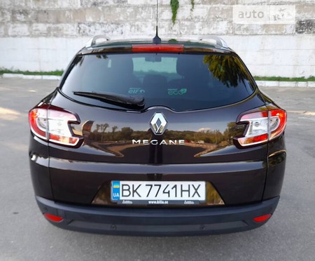 Renault Megane 2011  випуску Київ з двигуном 1.5 л дизель універсал механіка за 7999 долл. 