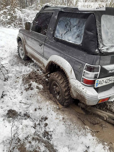 Mitsubishi Pajero 1991  випуску Ужгород з двигуном 0 л бензин позашляховик автомат за 8500 долл. 