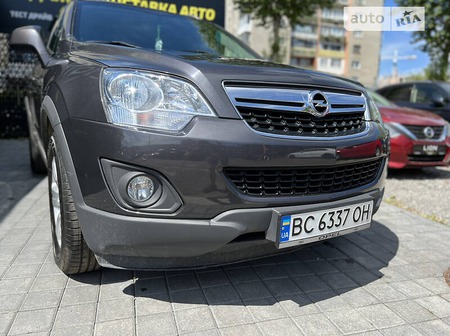 Opel Antara 2013  випуску Львів з двигуном 2.2 л дизель позашляховик механіка за 12100 долл. 