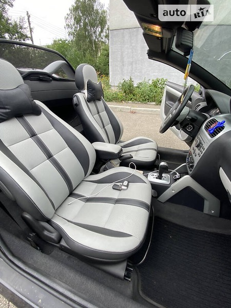 Opel Tigra 2007  випуску Чернігів з двигуном 1.4 л бензин кабріолет  за 4800 долл. 