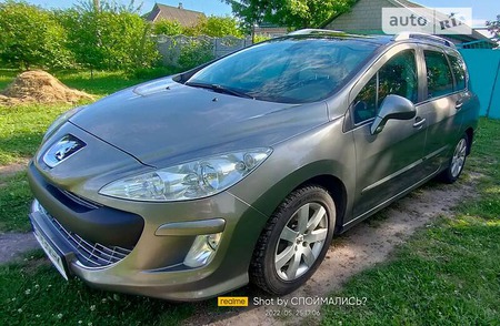 Peugeot 308 2008  випуску Полтава з двигуном 1.6 л дизель універсал механіка за 5500 долл. 