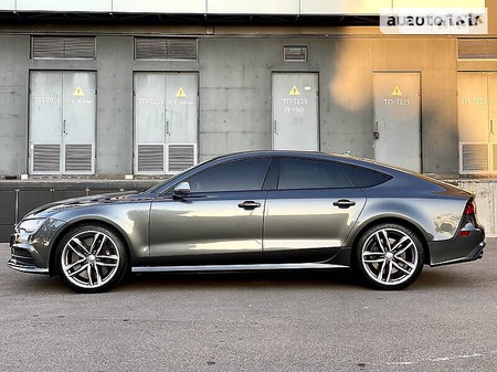 Audi S7 Sportback 2015  випуску Київ з двигуном 4 л бензин седан автомат за 38000 долл. 
