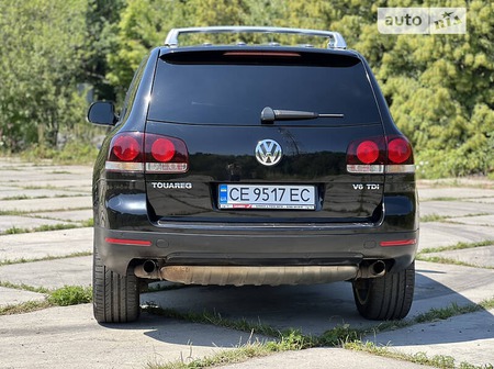 Volkswagen Touareg 2008  випуску Чернівці з двигуном 3 л дизель позашляховик автомат за 11300 долл. 