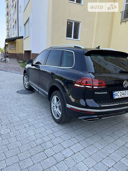 Volkswagen Touareg 2016  випуску Львів з двигуном 3 л дизель позашляховик автомат за 39500 долл. 