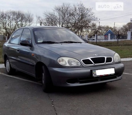 Daewoo Sens 2002  випуску Одеса з двигуном 1.3 л бензин седан механіка за 2500 долл. 