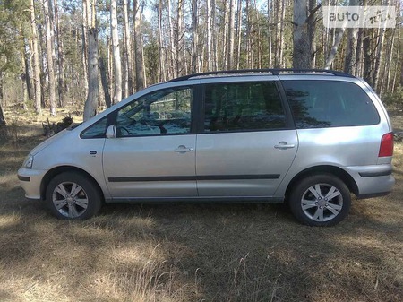 Seat Alhambra 2009  випуску Житомир з двигуном 2 л дизель мінівен механіка за 8200 долл. 