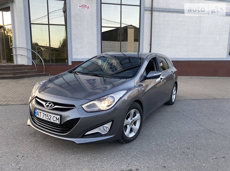 Hyundai i40 2012  випуску Івано-Франківськ з двигуном 1.7 л дизель універсал механіка за 11399 долл. 