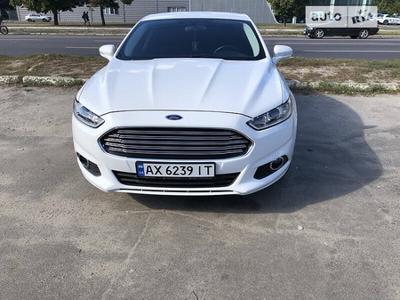 Ford Fusion 2013  випуску Харків з двигуном 2 л бензин седан автомат за 10200 долл. 