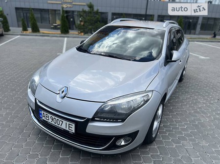 Renault Megane 2013  випуску Вінниця з двигуном 1.5 л дизель універсал механіка за 7800 долл. 