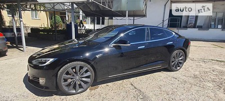 Tesla S 2017  випуску Запоріжжя з двигуном 0 л електро седан автомат за 38700 долл. 