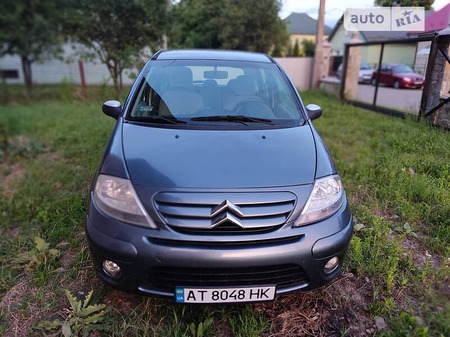 Citroen C3 2006  випуску Івано-Франківськ з двигуном 0 л бензин хэтчбек механіка за 4100 долл. 