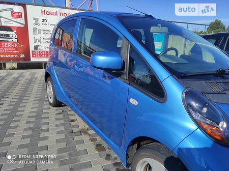 Mitsubishi i-MiEV 2011  випуску Полтава з двигуном 0 л електро хэтчбек автомат за 7300 долл. 