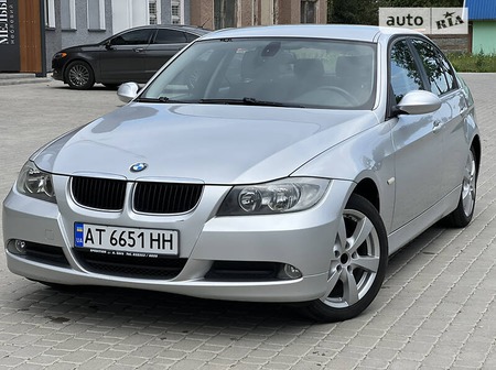 BMW 318 2007  випуску Івано-Франківськ з двигуном 2 л дизель седан механіка за 6999 долл. 