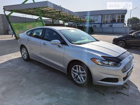 Ford Fusion 2015  випуску Чернігів з двигуном 2.5 л бензин седан автомат за 9500 долл. 