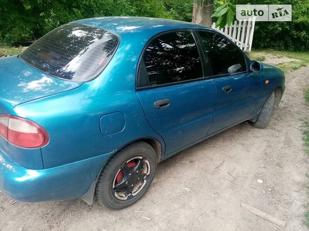 Daewoo Lanos 1999  випуску Вінниця з двигуном 1.5 л  седан механіка за 2400 долл. 