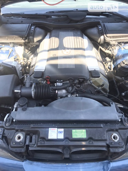 BMW 535 1999  випуску Ужгород з двигуном 3.4 л бензин седан автомат за 4300 долл. 