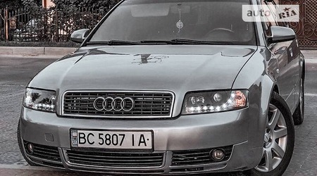 Audi A4 Limousine 2004  випуску Львів з двигуном 2.5 л дизель універсал автомат за 6200 долл. 