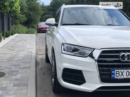 Audi Q3 2017  випуску Хмельницький з двигуном 2 л бензин універсал автомат за 18900 долл. 