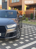 Audi Q7 17.07.2022