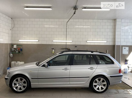 BMW 330 2002  випуску Київ з двигуном 3 л дизель універсал автомат за 5500 долл. 