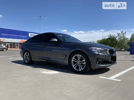 BMW 3 Series 2016  випуску Суми з двигуном 2 л бензин хэтчбек автомат за 23000 долл. 