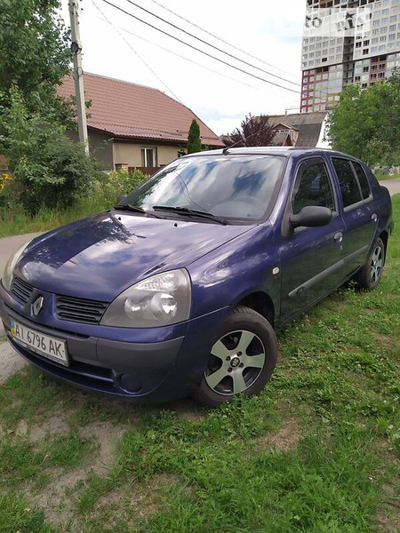 Renault Clio 2006  випуску Київ з двигуном 1.4 л бензин седан механіка за 3600 долл. 