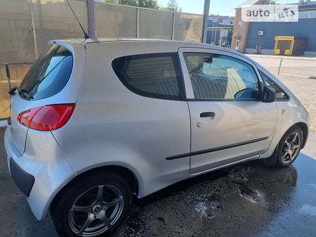 Mitsubishi Colt 2006  випуску Дніпро з двигуном 1.3 л бензин хэтчбек автомат за 4600 долл. 