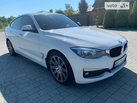 BMW 3 Series 2013  випуску Львів з двигуном 2 л дизель седан автомат за 16900 долл. 