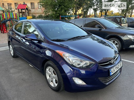 Hyundai Elantra 2011  випуску Київ з двигуном 1.8 л бензин седан автомат за 9500 долл. 