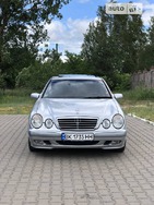 Mercedes-Benz E 270 2001 Рівне 2.7 л  седан автомат к.п.