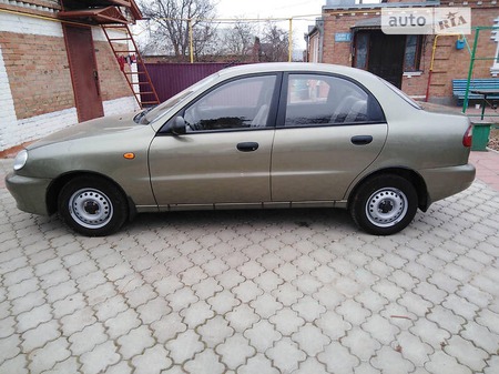 Daewoo Lanos 2007  випуску Вінниця з двигуном 1.4 л бензин седан механіка за 2900 долл. 