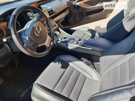 Lexus RC 200t 2016  випуску Дніпро з двигуном 2 л бензин купе автомат за 22000 долл. 