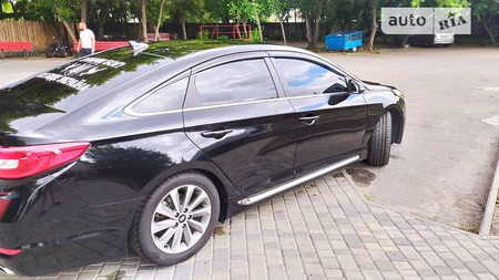 Hyundai Sonata 2017  випуску Дніпро з двигуном 2.4 л бензин седан автомат за 11500 долл. 