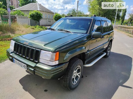 Jeep Grand Cherokee 1996  випуску Харків з двигуном 5.2 л  мінівен автомат за 4999 долл. 