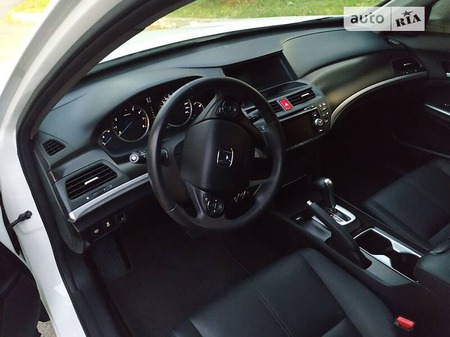 Honda Crosstour 2013  випуску Тернопіль з двигуном 2.4 л  позашляховик автомат за 18000 долл. 