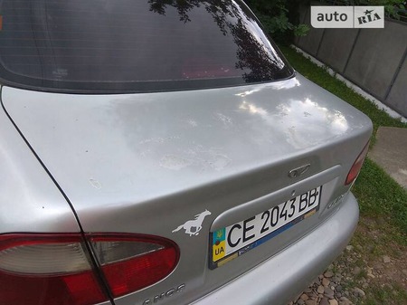 Daewoo Lanos 2006  випуску Чернівці з двигуном 0 л бензин седан механіка за 2000 долл. 